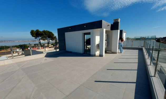 Resale - Villa -
Torrevieja - Los Balcones - Los Altos del Edén