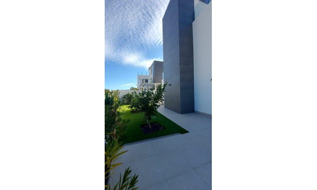 Resale - Villa -
Torrevieja - Los Balcones - Los Altos del Edén