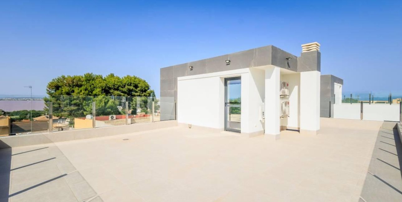 Resale - Villa -
Torrevieja - Los Balcones - Los Altos del Edén