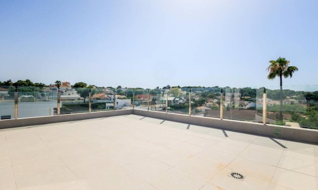Resale - Villa -
Torrevieja - Los Balcones - Los Altos del Edén