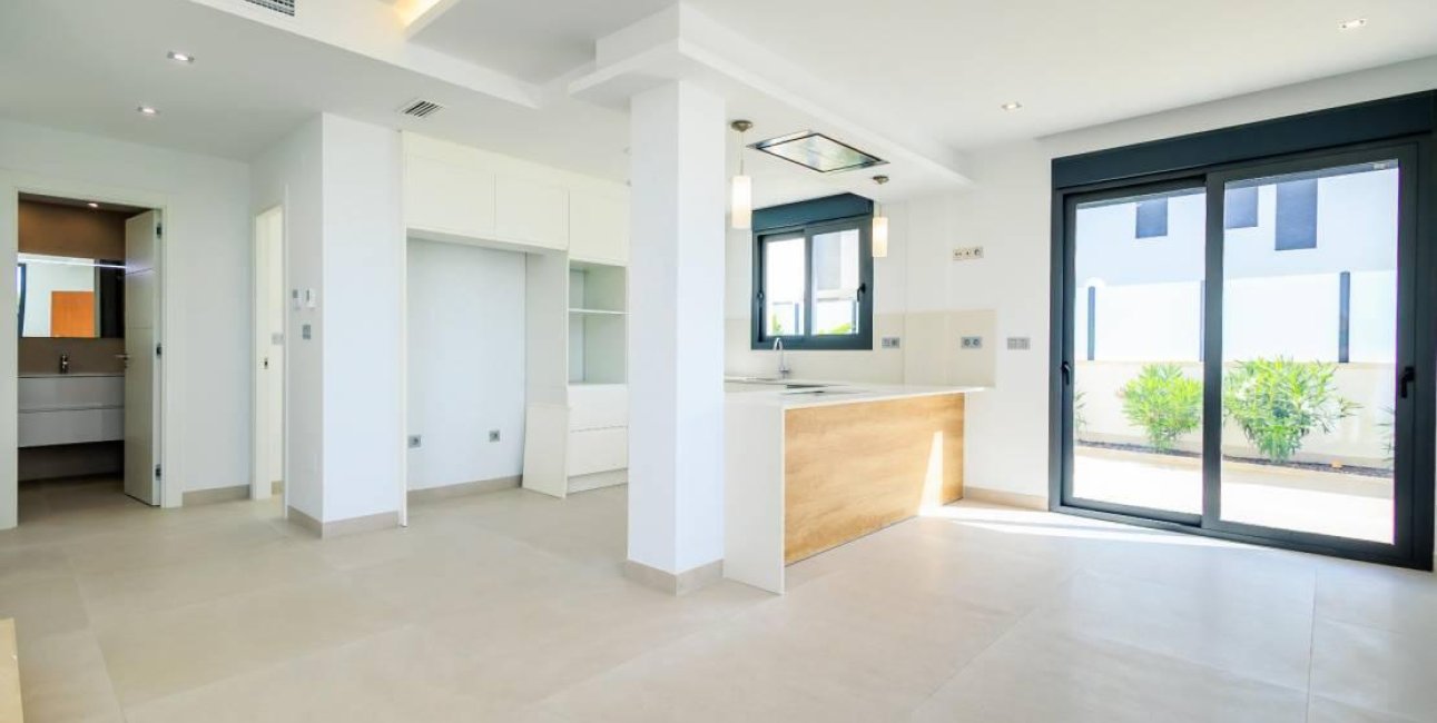 Resale - Villa -
Torrevieja - Los Balcones - Los Altos del Edén
