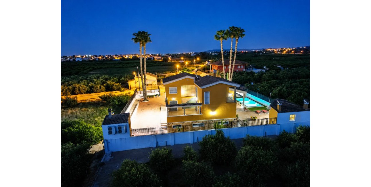 Resale - Villa -
Orihuela - CAMPO