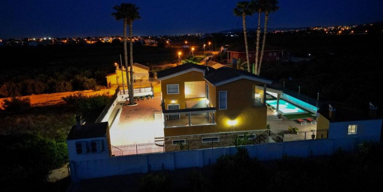 Resale - Villa -
Orihuela - CAMPO