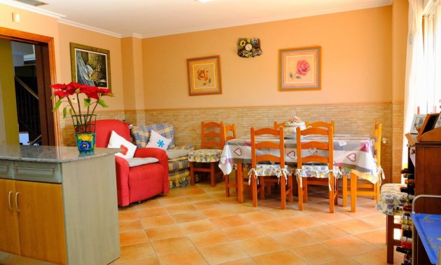 Resale - Villa -
Orihuela - CAMPO