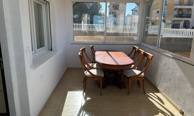 Resale - Villa -
Torrevieja - VILLAMARTIN
