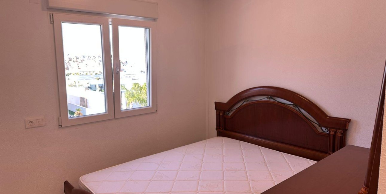Resale - Villa -
Torrevieja - VILLAMARTIN