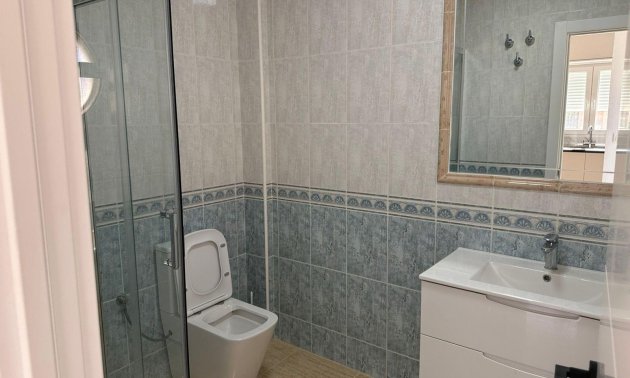 Resale - Villa -
Torrevieja - VILLAMARTIN