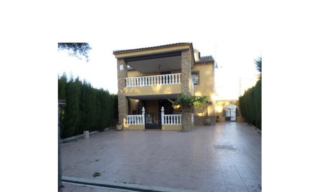 Resale - Villa -
Orihuela - CAMPO
