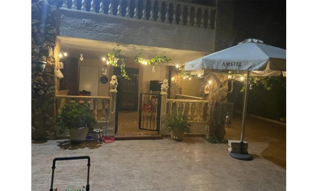 Resale - Villa -
Orihuela - CAMPO