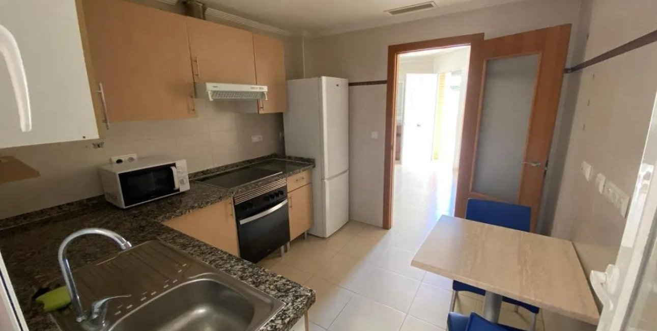 Resale - Apartment / flat -
Redován - PUEBLO