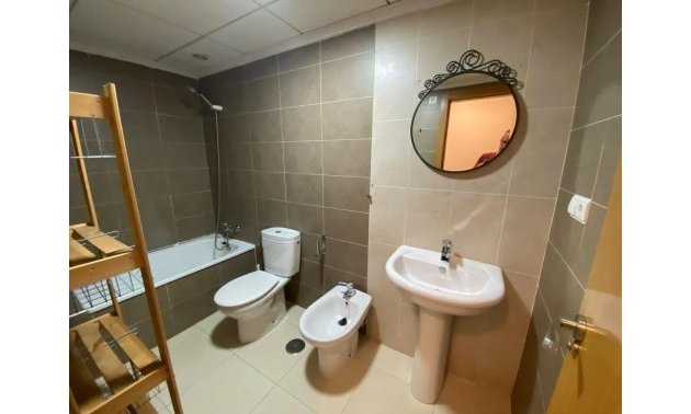 Resale - Apartment / flat -
Redován - PUEBLO