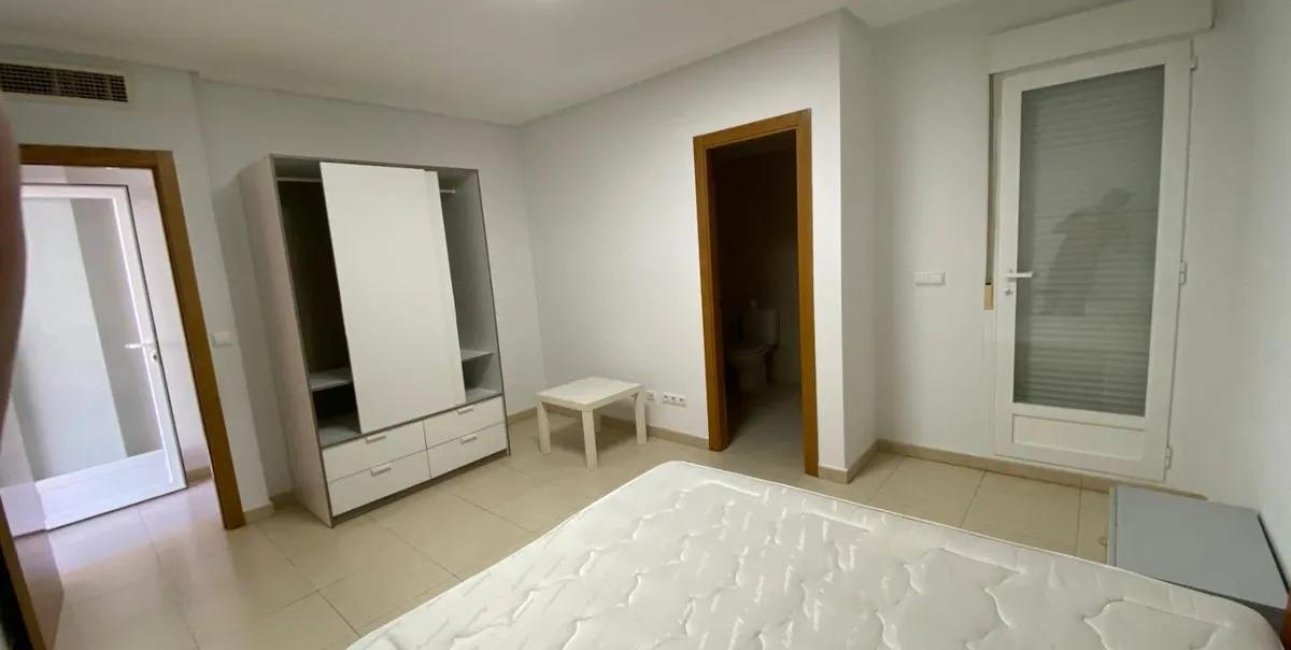 Resale - Apartment / flat -
Redován - PUEBLO