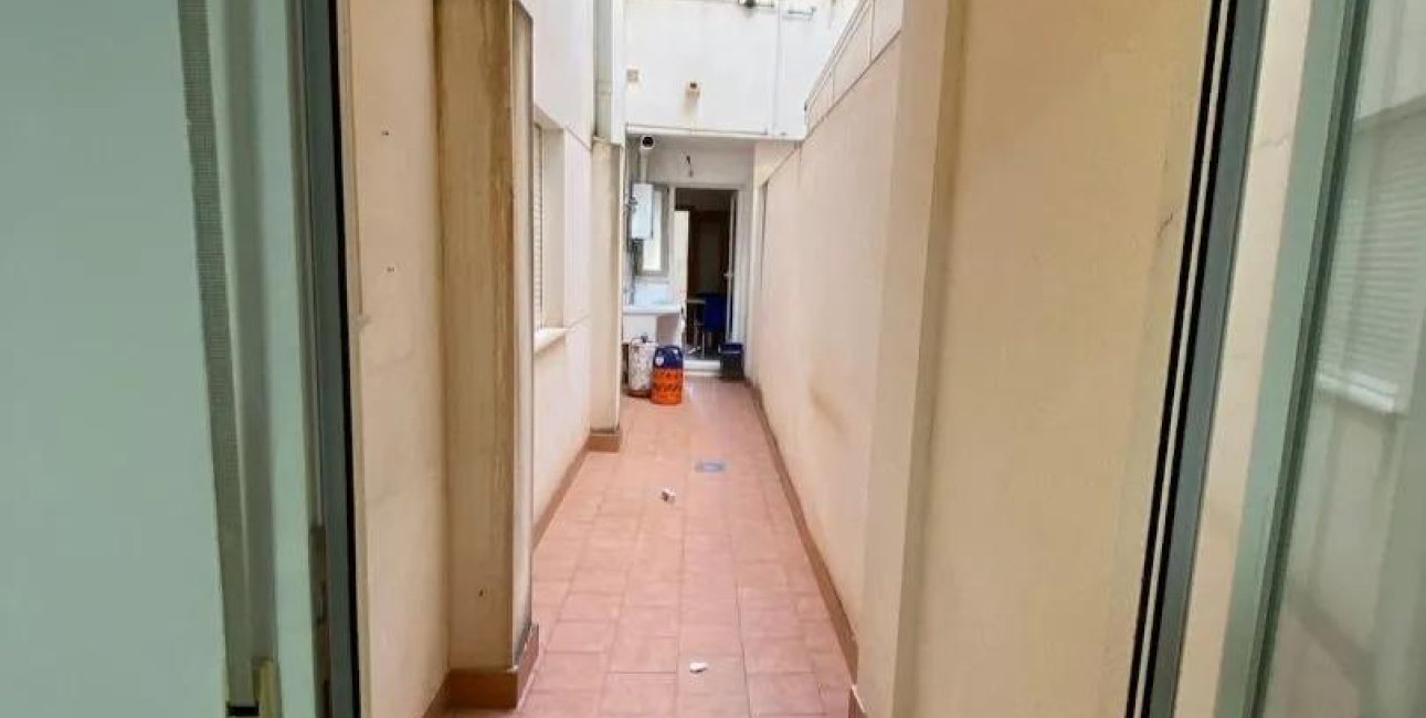 Resale - Apartment / flat -
Redován - PUEBLO