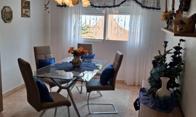 Resale - Villa -
Benferri - Benfis Park