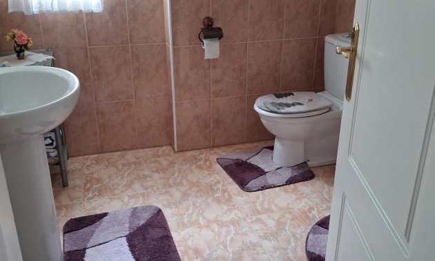 Resale - Villa -
Benferri - Benfis Park