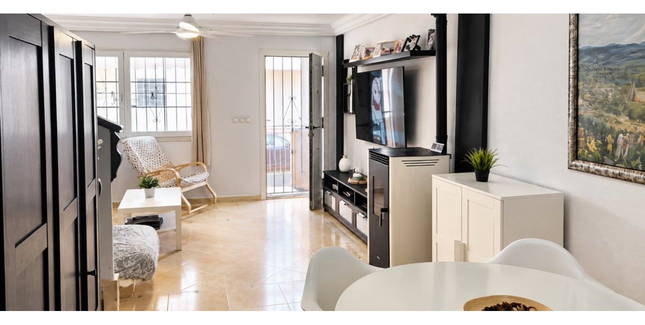 Resale - Villa -
Almoradí - Heredades