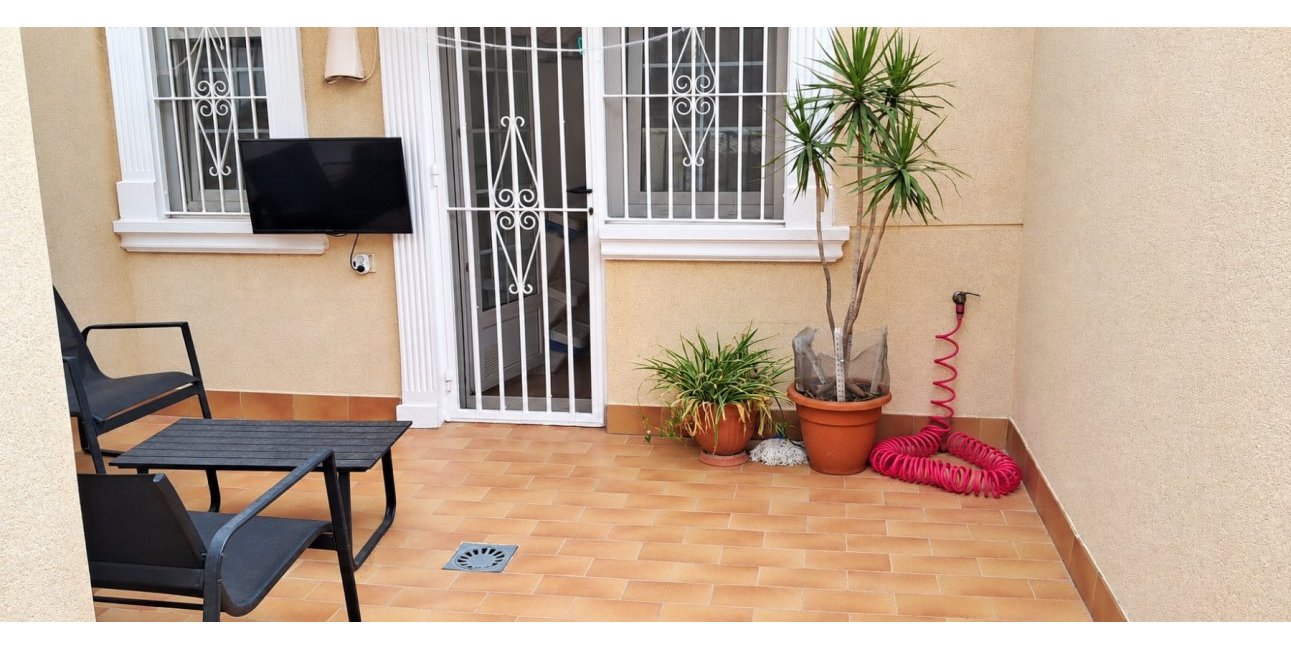 Resale - Villa -
Almoradí - Heredades