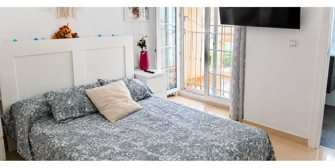 Resale - Villa -
Almoradí - Heredades