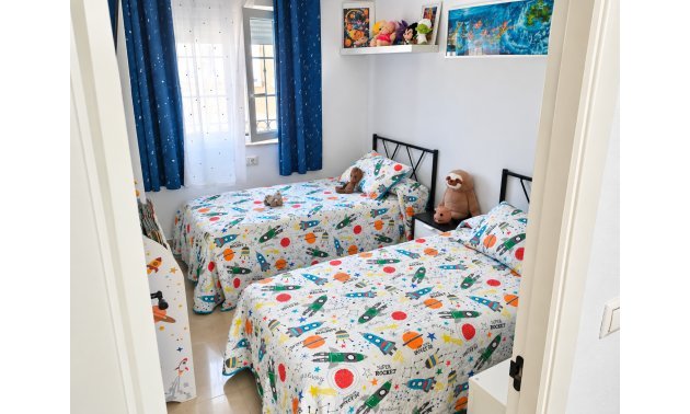 Resale - Villa -
Almoradí - Heredades