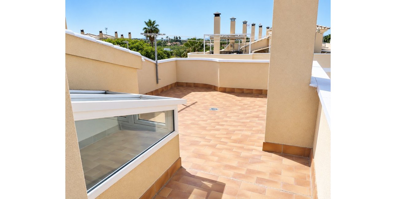 Resale - Villa -
Almoradí - Heredades