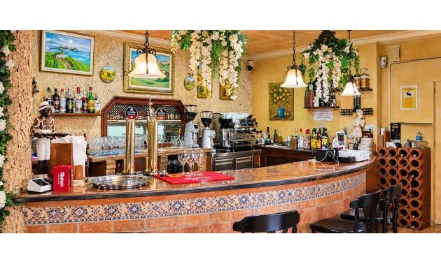 Resale - Local -
Orihuela - CENTRO