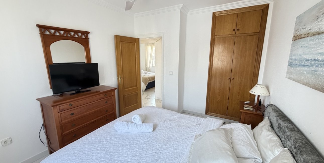 Resale - Villa -
Orihuela Costa - Villamartin