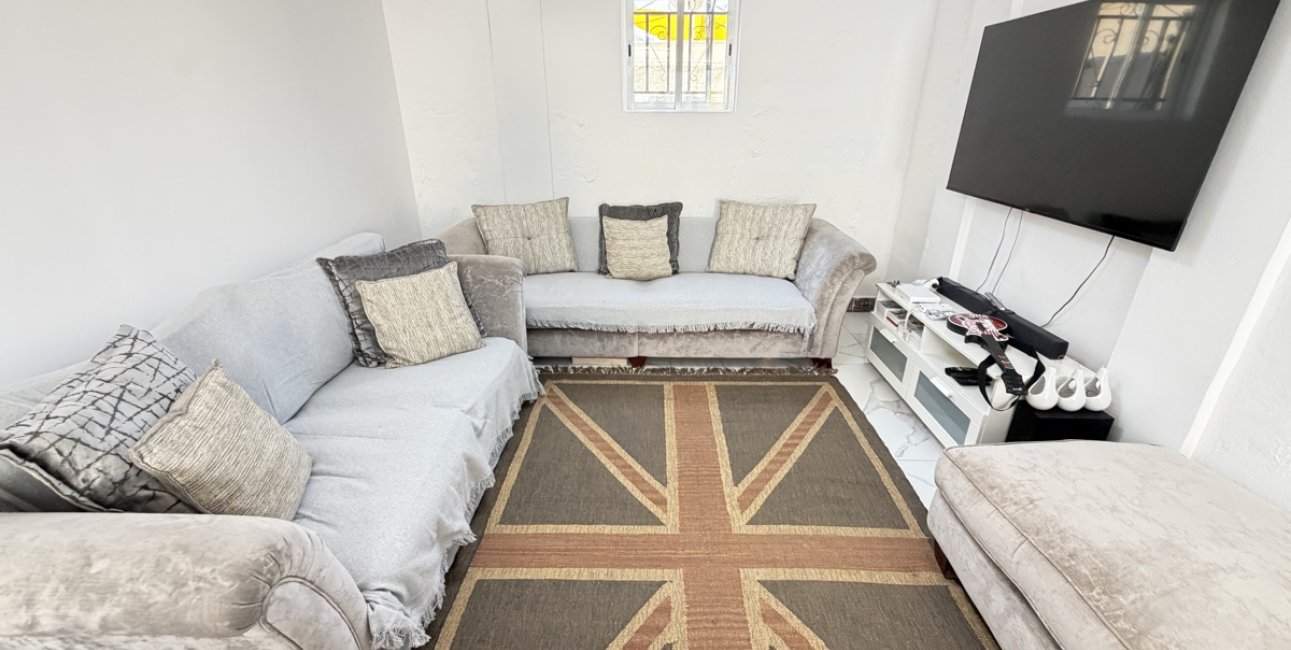 Resale - Villa -
Orihuela Costa - Villamartin