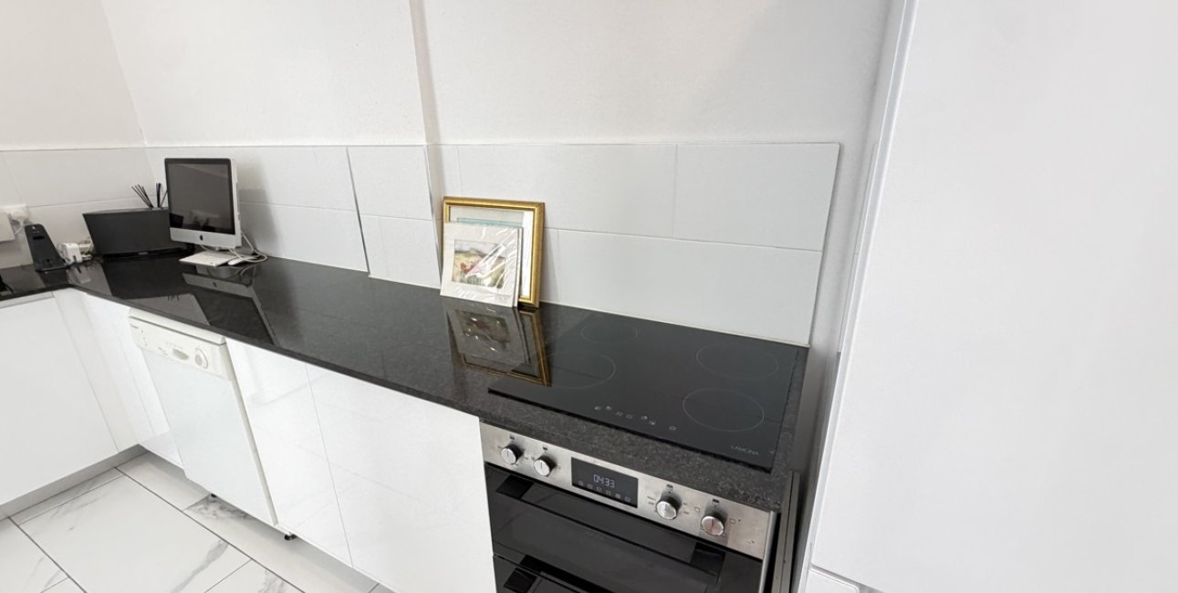 Resale - Villa -
Orihuela Costa - Villamartin
