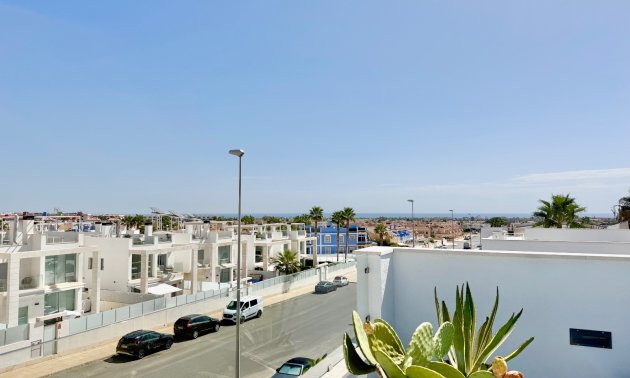 Resale - Villa -
Orihuela Costa - Lomas de Cabo Roig
