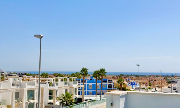 Resale - Villa -
Orihuela Costa - Lomas de Cabo Roig