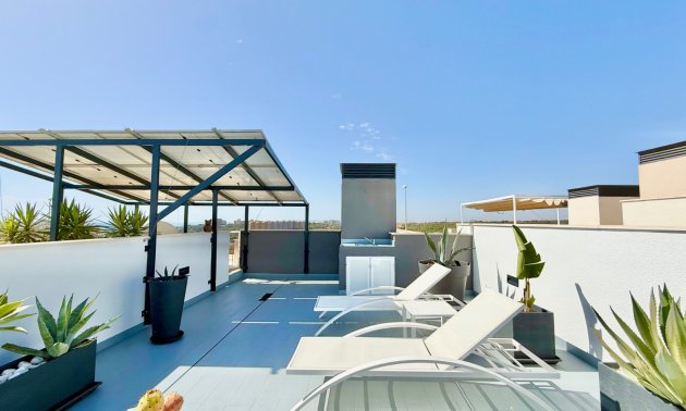 Resale - Villa -
Orihuela Costa - Lomas de Cabo Roig