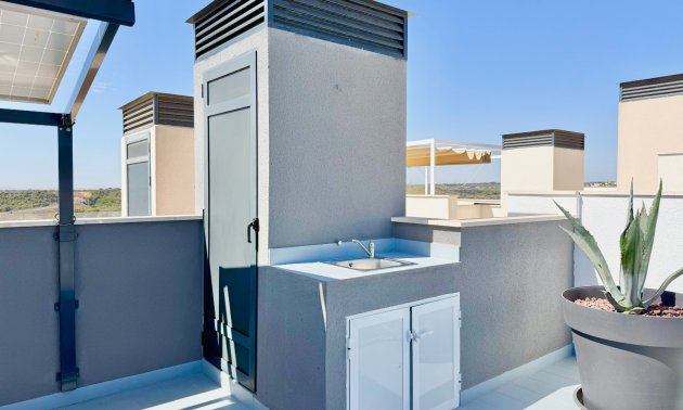 Resale - Villa -
Orihuela Costa - Lomas de Cabo Roig