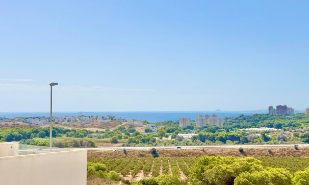 Resale - Villa -
Orihuela Costa - Lomas de Cabo Roig
