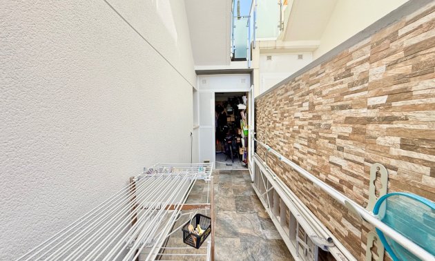 Resale - Villa -
Orihuela Costa - Lomas de Cabo Roig