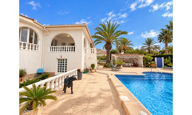 Resale - Villa -
Ciudad Quesada - Ciudad Quesada - Town