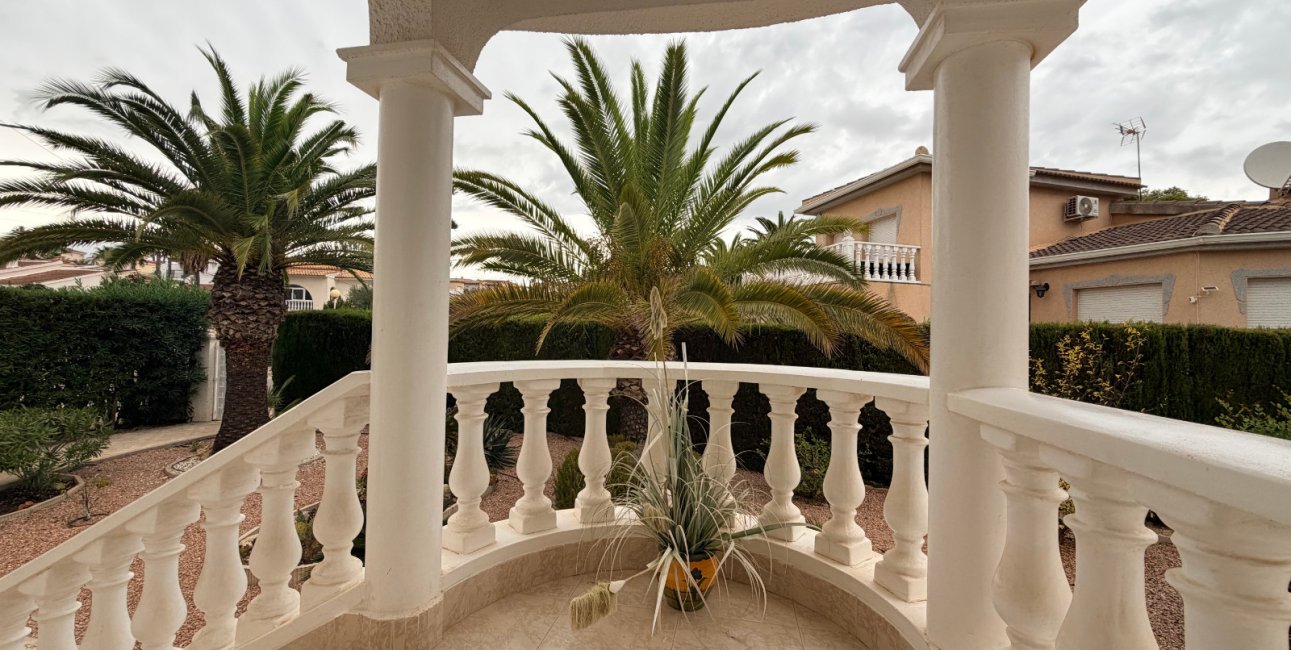 Resale - Villa -
Ciudad Quesada - Ciudad Quesada - Town