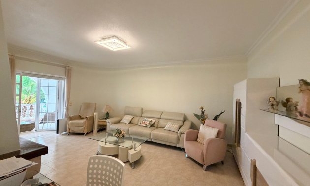 Resale - Villa -
Ciudad Quesada - Ciudad Quesada - Town