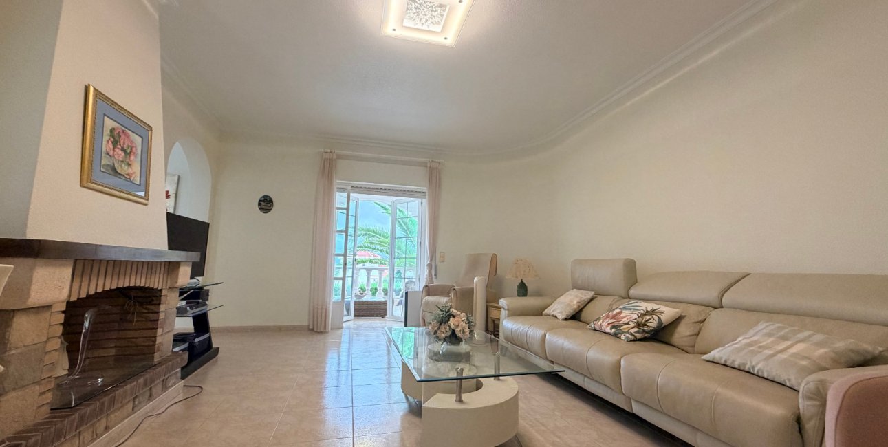 Resale - Villa -
Ciudad Quesada - Ciudad Quesada - Town