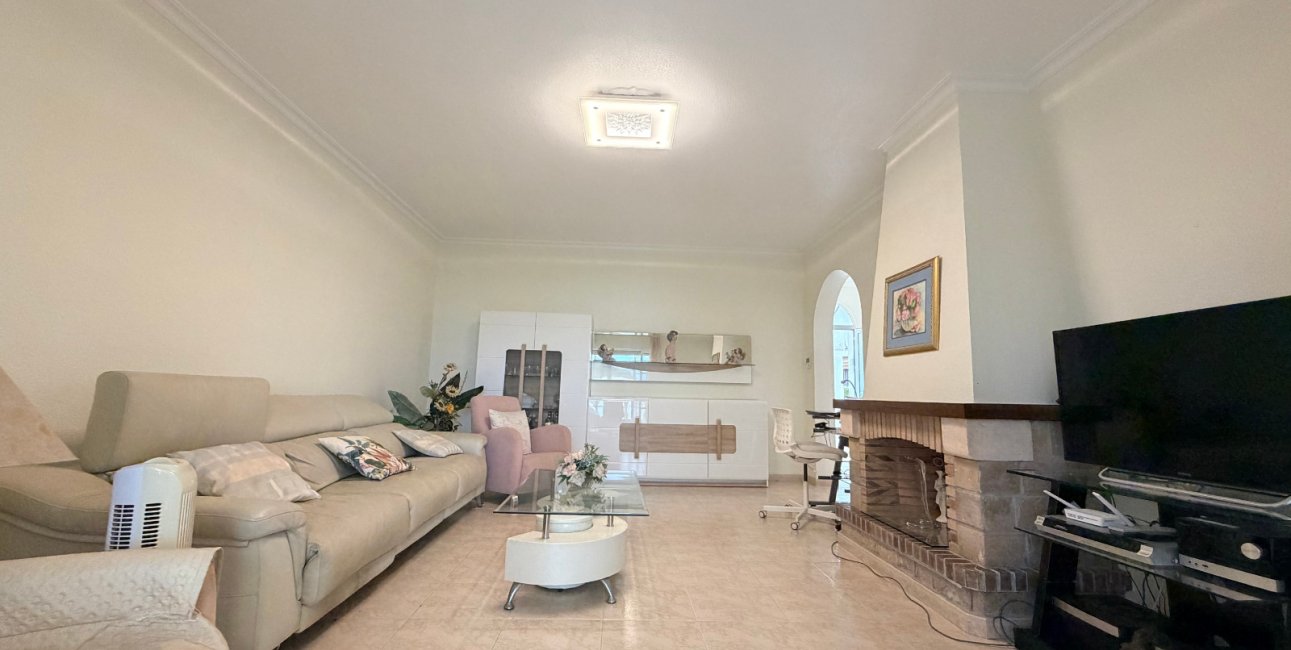 Resale - Villa -
Ciudad Quesada - Ciudad Quesada - Town