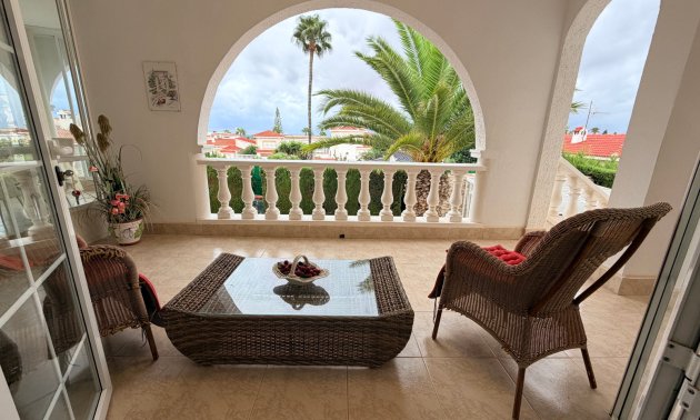 Resale - Villa -
Ciudad Quesada - Ciudad Quesada - Town