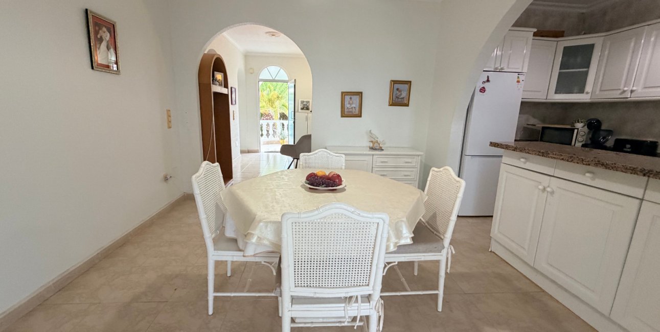 Resale - Villa -
Ciudad Quesada - Ciudad Quesada - Town