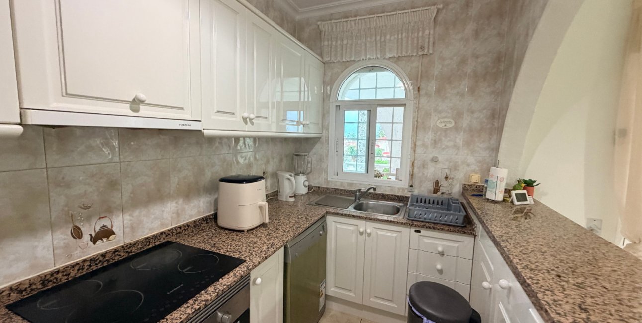 Resale - Villa -
Ciudad Quesada - Ciudad Quesada - Town