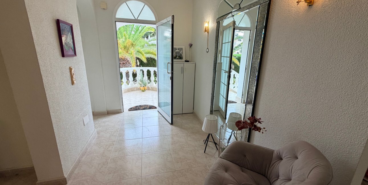 Resale - Villa -
Ciudad Quesada - Ciudad Quesada - Town