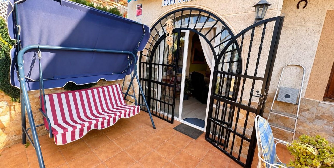 Resale - Bungalow -
Guardamar del Segura - El moncayo