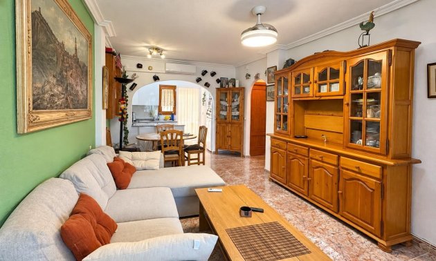 Resale - Bungalow -
Guardamar del Segura - El moncayo