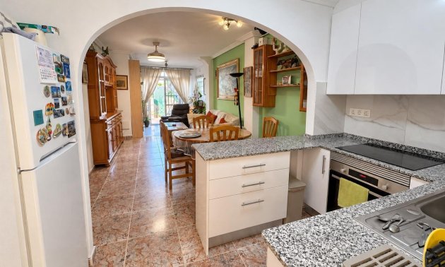 Resale - Bungalow -
Guardamar del Segura - El moncayo