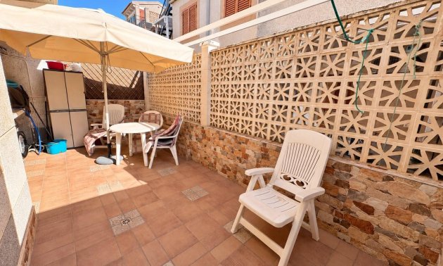 Resale - Bungalow -
Guardamar del Segura - El moncayo