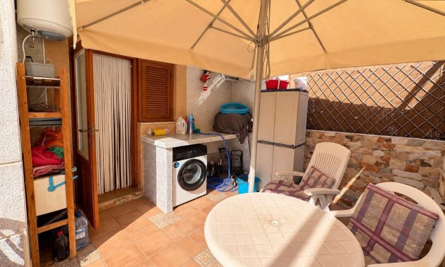 Resale - Bungalow -
Guardamar del Segura - El moncayo