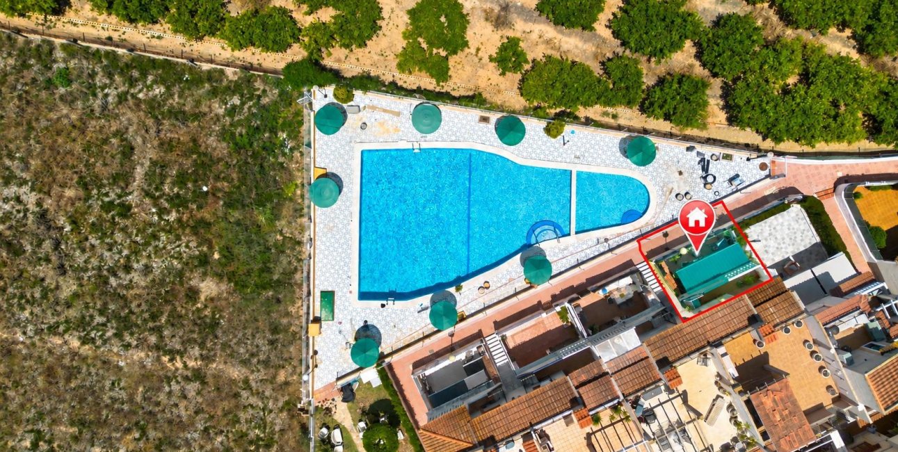 Resale - Bungalow -
Guardamar del Segura - El moncayo