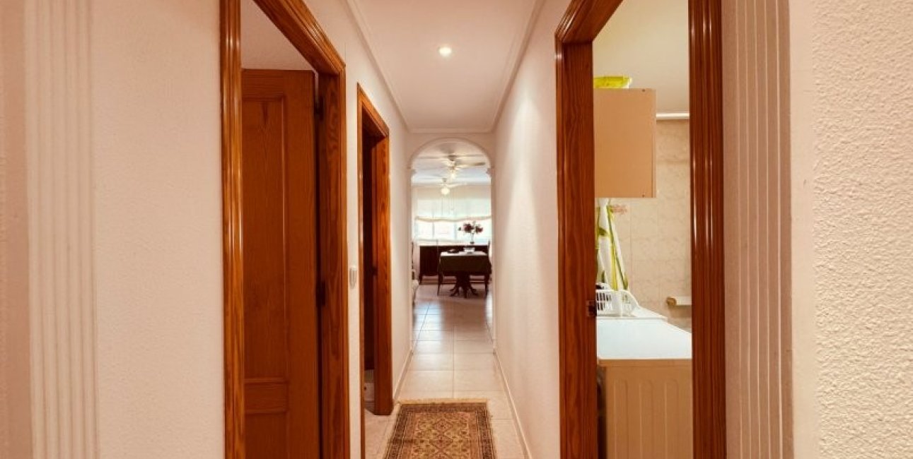 Reventa - Apartamento / piso -
Torrevieja - La Mata